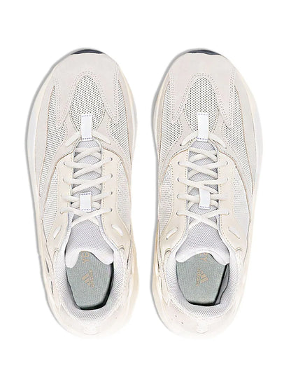 Yeezy Boost 700 Analog