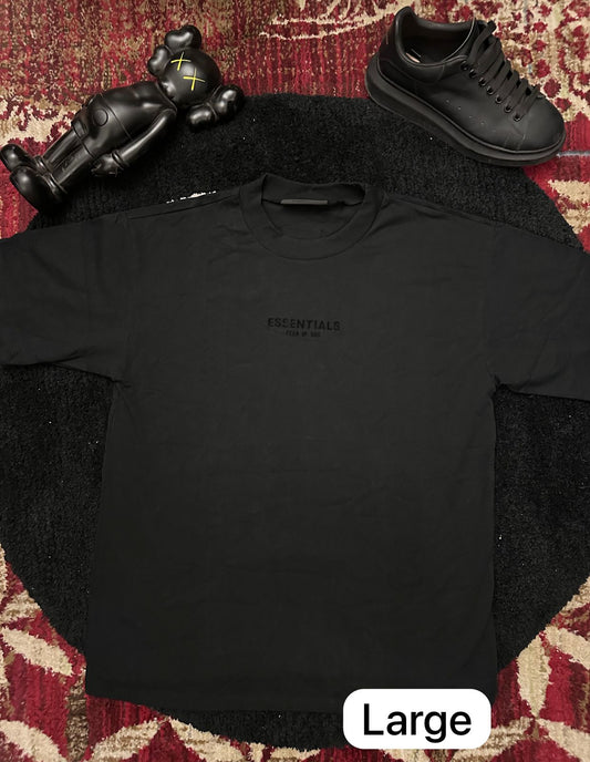 Fear of God Essentials Black tee